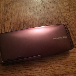 Hourglass Ambient Lighting Palette